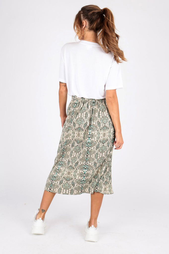 Green Snake Print Pleated Midi Skirt